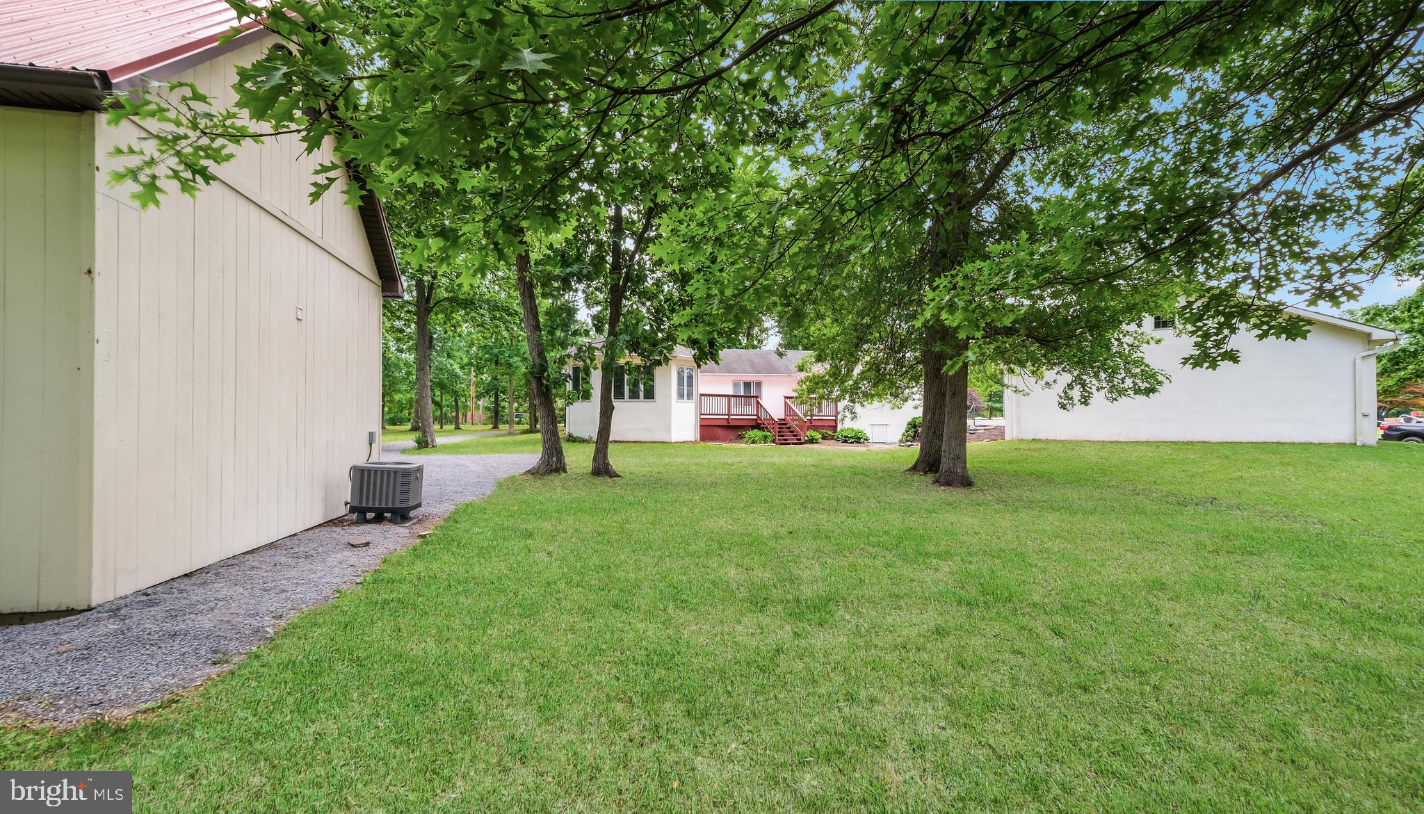 5717 Stump Road Pipersville, PA 18947 - Photo 10 of 45 Gallery Image 10