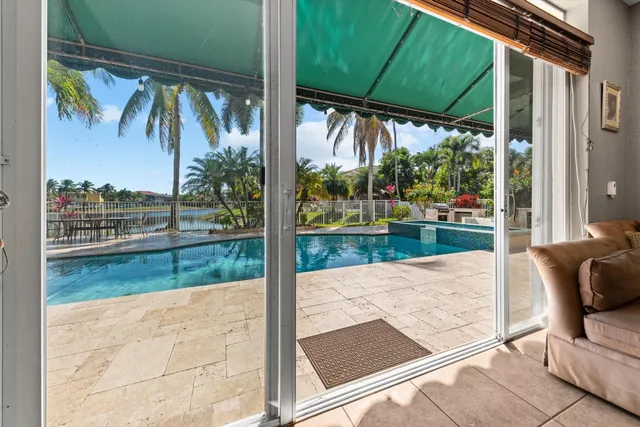 $1,250,000 | 9566 Worswick Court, Wellington, FL 33414