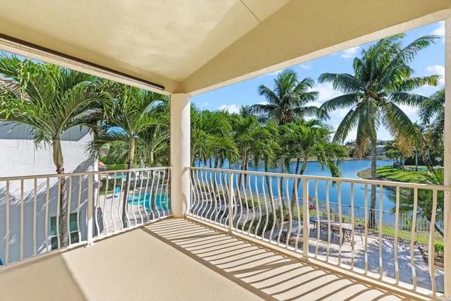 $1,250,000 | 9566 Worswick Court, Wellington, FL 33414