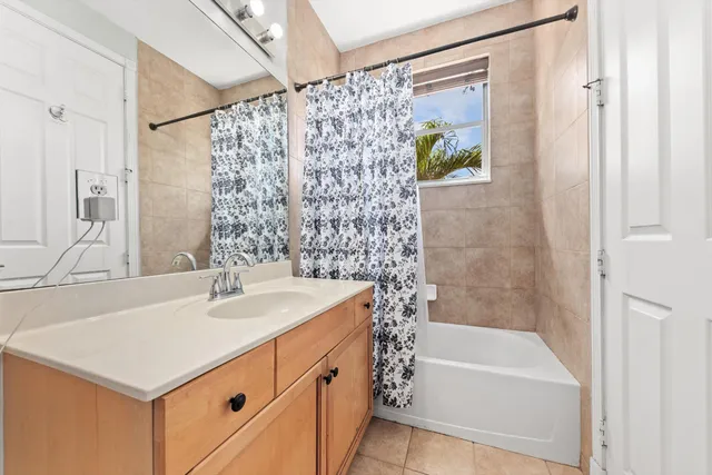 $1,250,000 | 9566 Worswick Court, Wellington, FL 33414