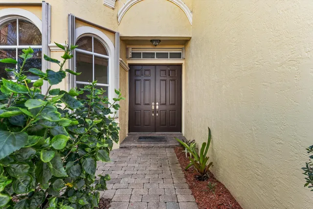 $1,250,000 | 9566 Worswick Court, Wellington, FL 33414