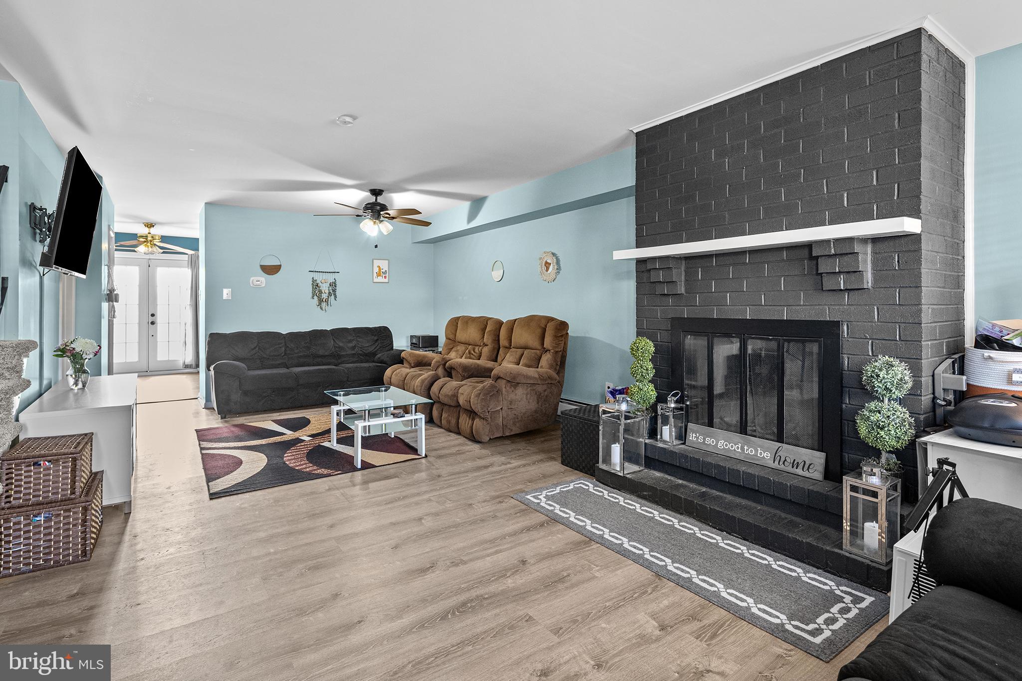 2105 Walnut Ridge Drive Pottstown, PA 19464 - Photo 2 of 62