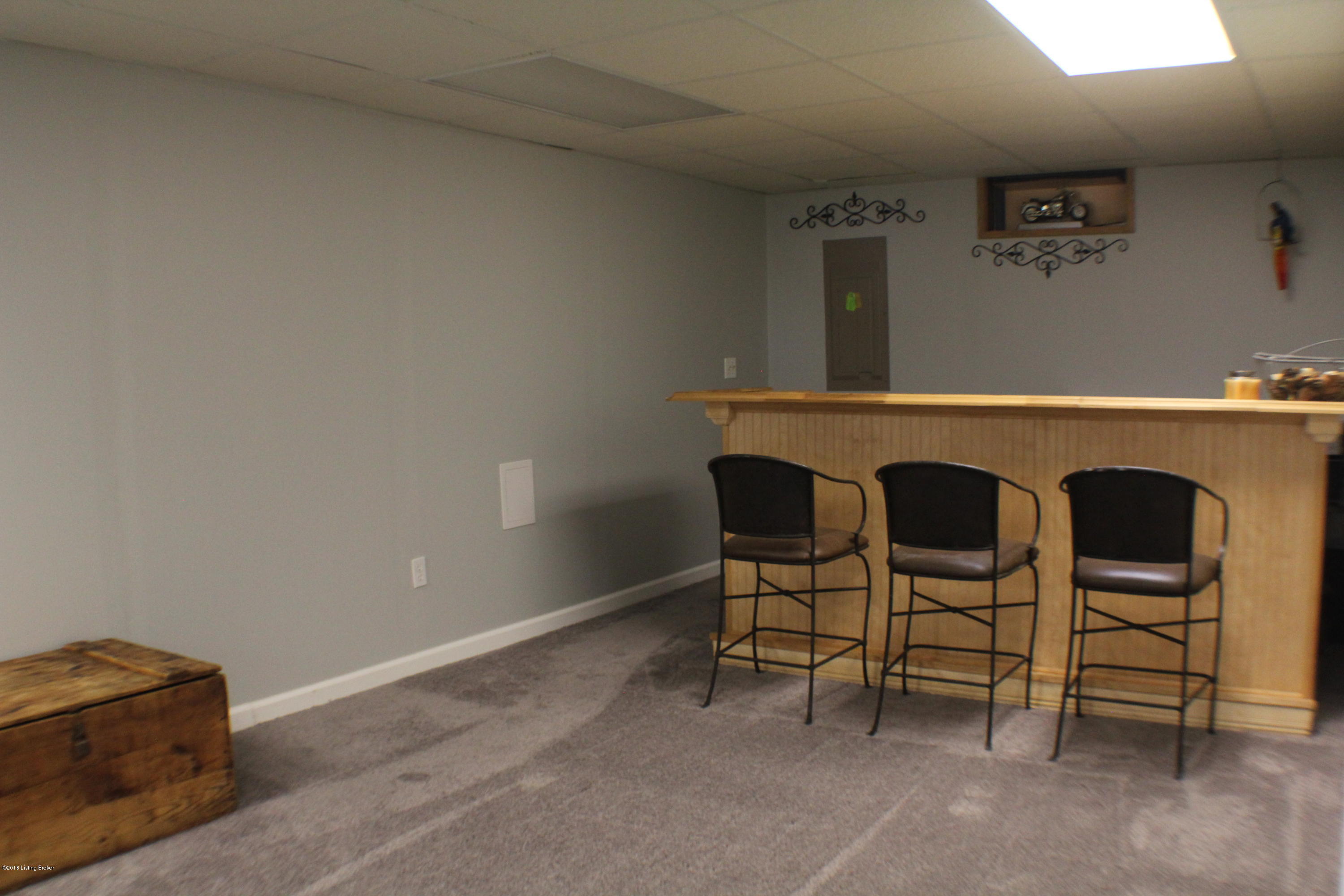 7120 Ridge Creek Road Louisville, KY 40291 - Photo 20 of 34 IMG_0383