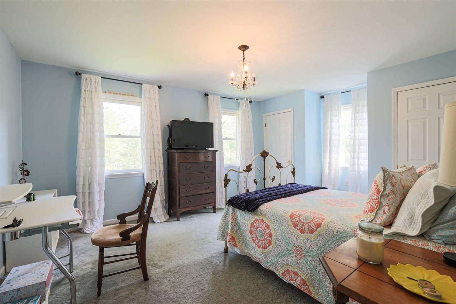 3899 Fulton Grove Road Cincinnati, OH 45245 - Photo 21 of 41 Gallery Image 21
