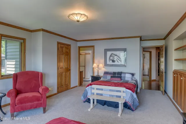 $4,295,000 | 540 Ponder Pt Drive, Sandpoint, ID 83864