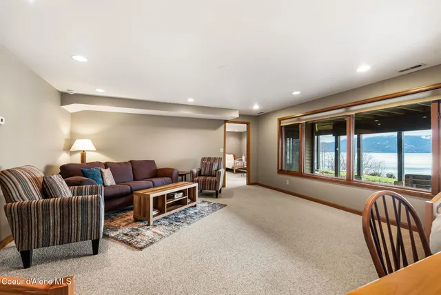 $4,295,000 | 540 Ponder Pt Drive, Sandpoint, ID 83864