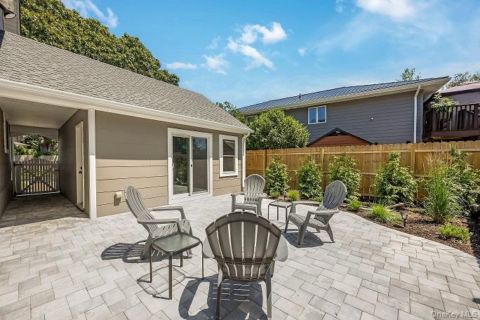 2 Cherry Road Bayville, NY 11709 - Photo 20 of 25