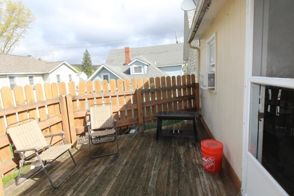 135 Bridge Street Corning, NY 14830 - Photo 13 of 39