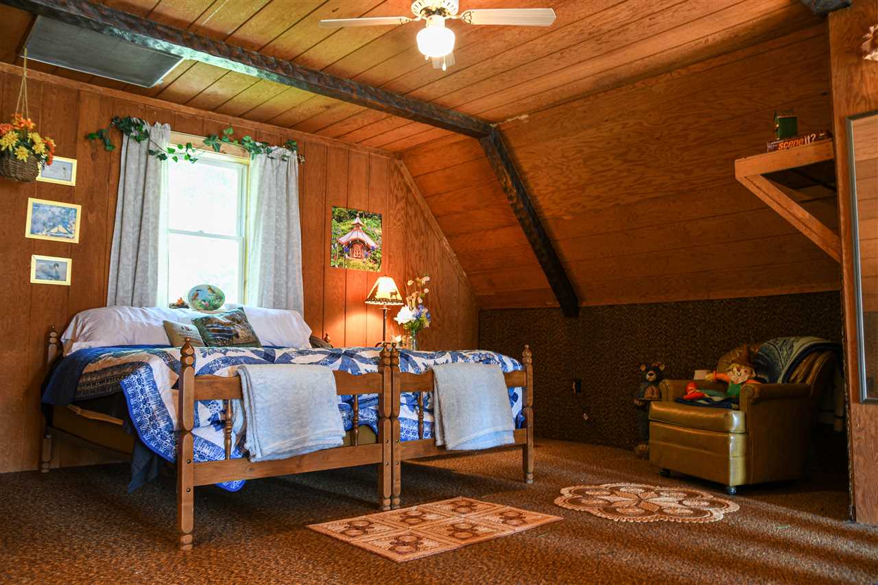 1279 Gale Chandler Road Landaff, NH 03585 - Photo 9 of 15