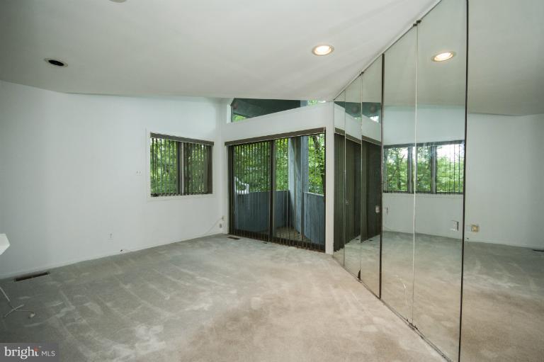 6264 Cardinal Lane Columbia, MD 21044 - Photo 17 of 30 Bedroom (Master)