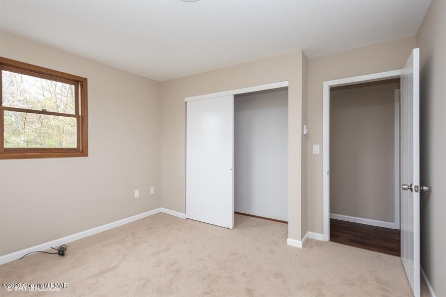 379 Hawk Road Saylorsburg, PA 18353 - Photo 14 of 22 14_379HAWKRD_2015_LowRes