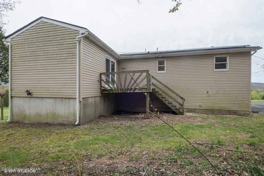 379 Hawk Road Saylorsburg, PA 18353 - Photo 19 of 22 20_379HAWKRD_2021_LowRes
