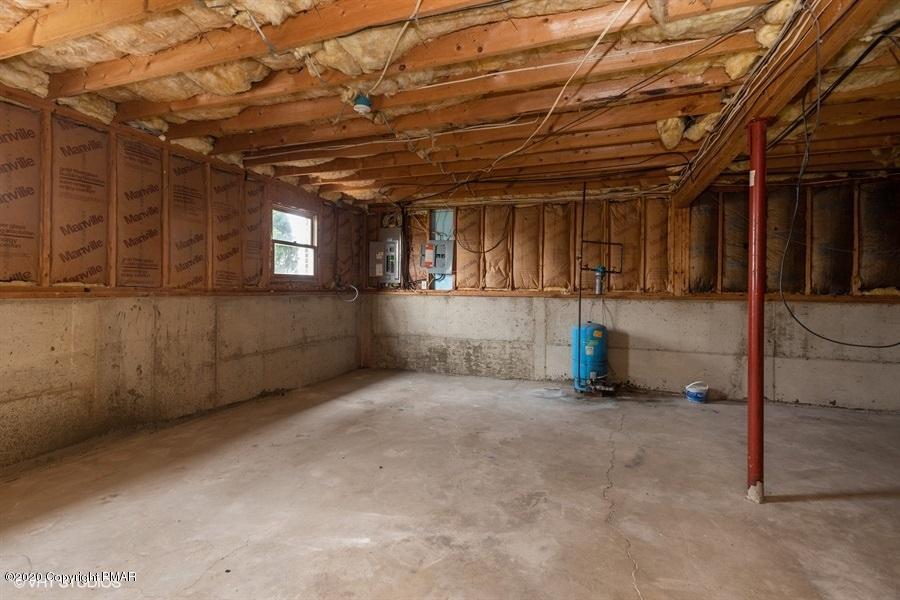379 Hawk Road Saylorsburg, PA 18353 - Photo 22 of 22 24_379HAWKRD_2025_LowRes