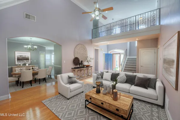 $355,000 | 3344 Chateau Circle North, Southaven, MS 38672