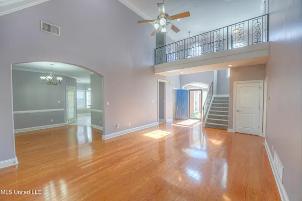 $355,000 | 3344 Chateau Circle North, Southaven, MS 38672