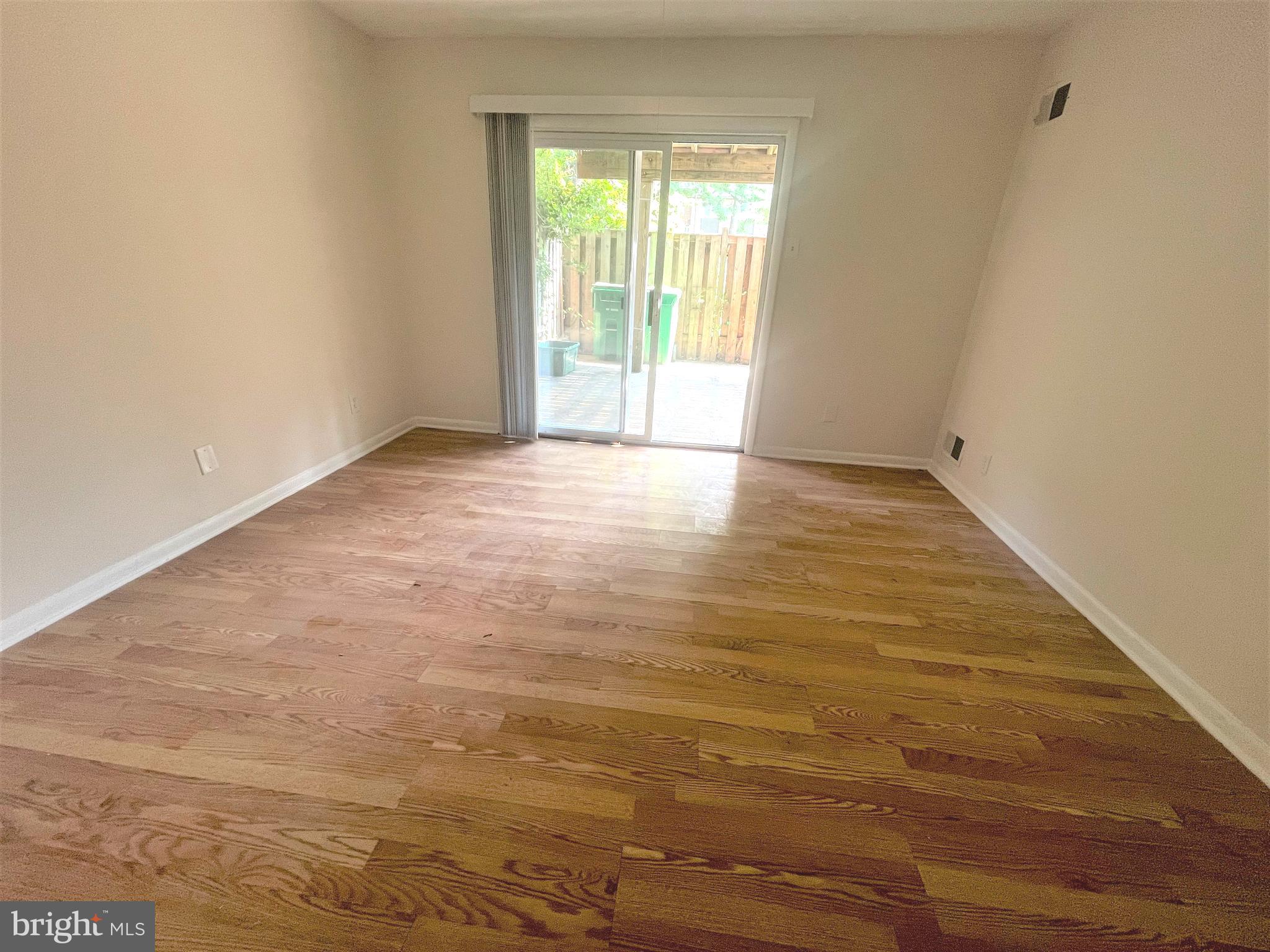 330 West Deer Park Road, Unit 3B Gaithersburg, MD 20877 - Photo 21 of 25 Basement bedroom 1