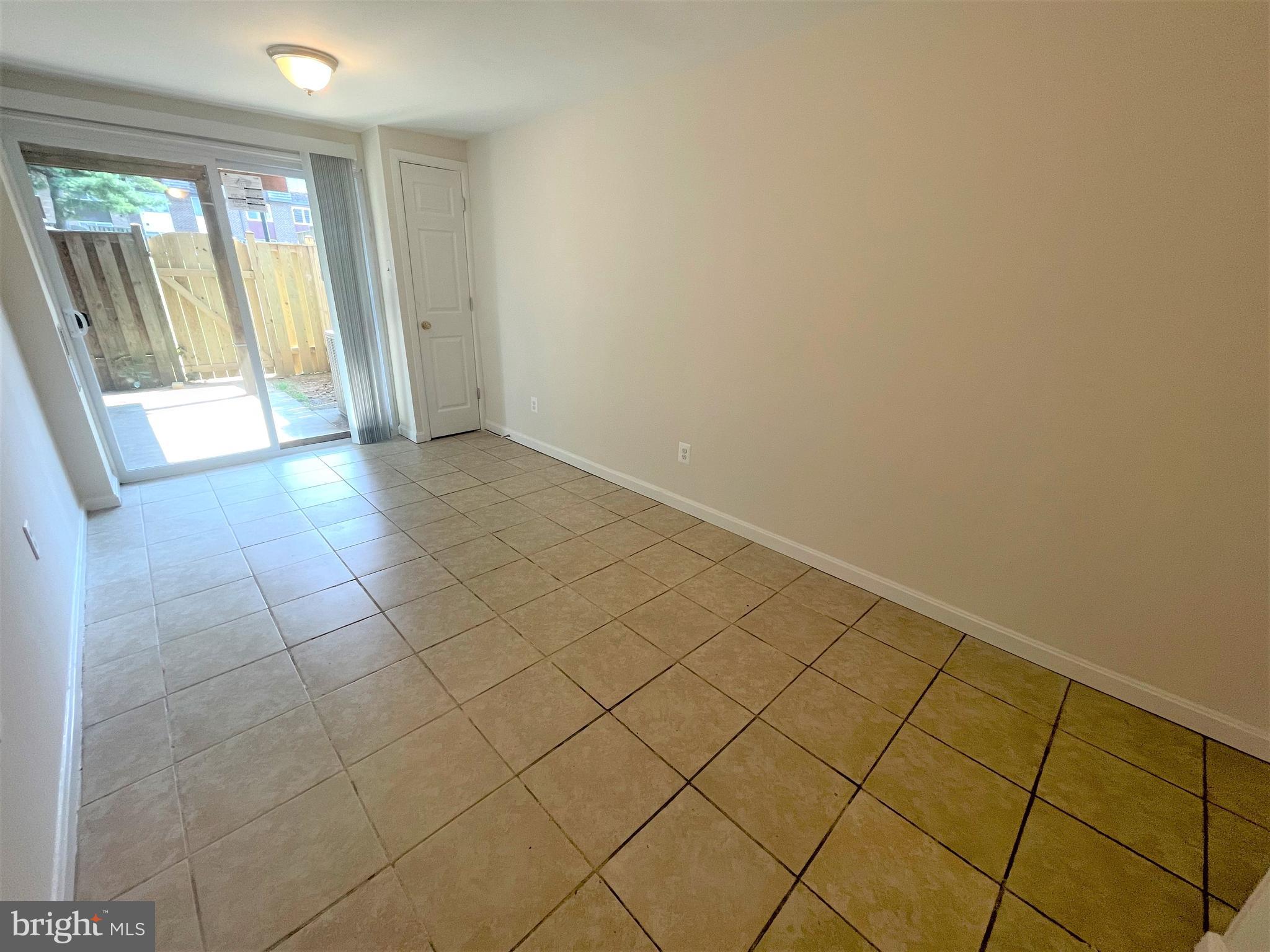 330 West Deer Park Road, Unit 3B Gaithersburg, MD 20877 - Photo 22 of 25 Basement bedroom 2