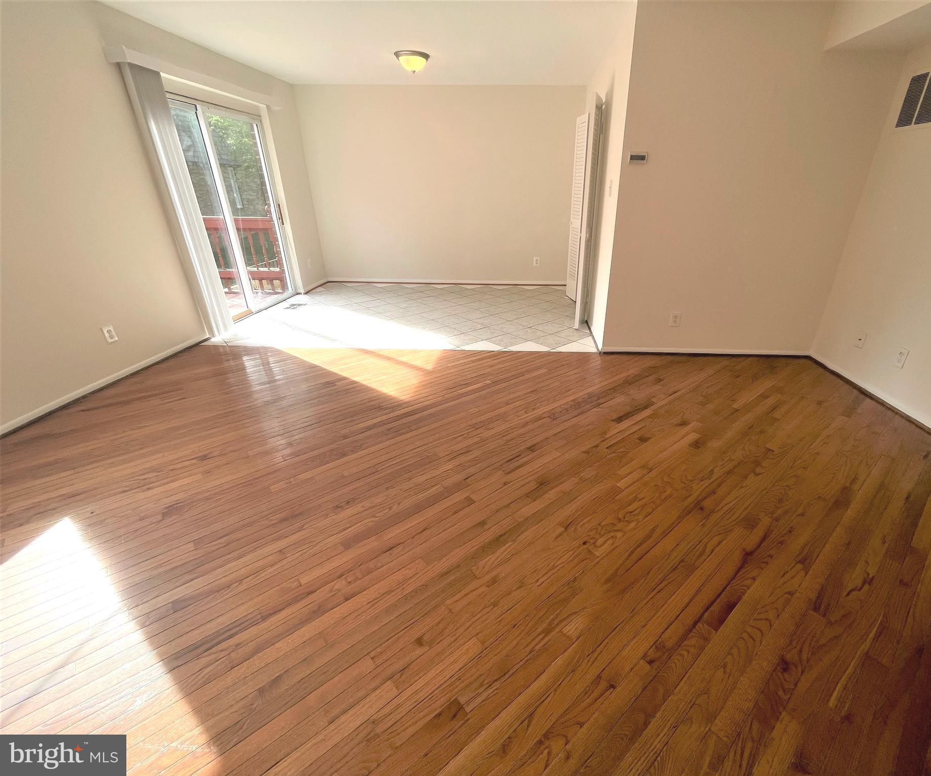 330 West Deer Park Road, Unit 3B Gaithersburg, MD 20877 - Photo 4 of 25 Main level hardwood floors