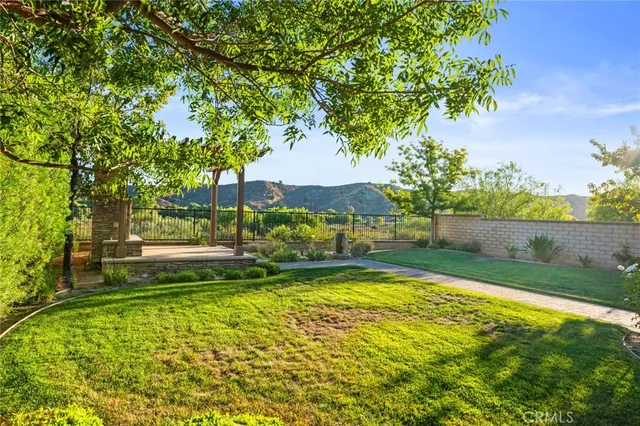 $1,275,000 | 22494 Brightwood Place, Saugus, CA 91350