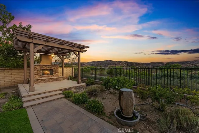 $1,275,000 | 22494 Brightwood Place, Saugus, CA 91350