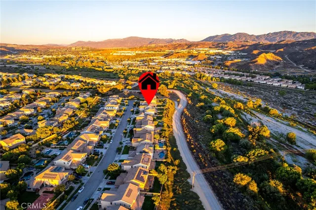 $1,275,000 | 22494 Brightwood Place, Saugus, CA 91350