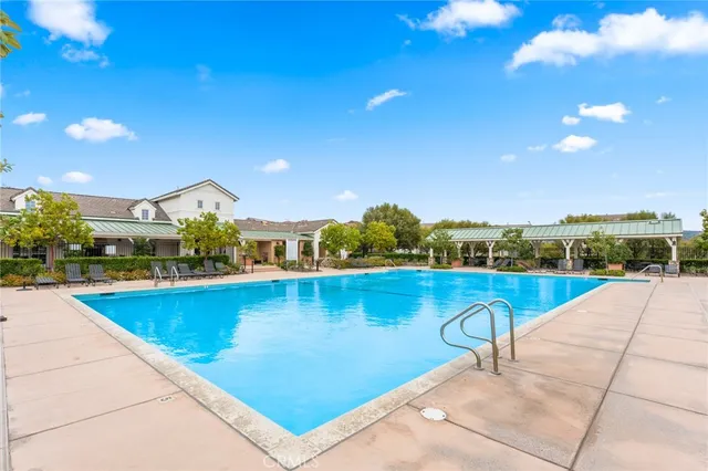 $1,275,000 | 22494 Brightwood Place, Saugus, CA 91350