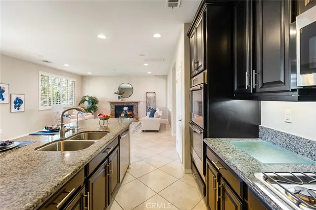 $1,275,000 | 22494 Brightwood Place, Saugus, CA 91350