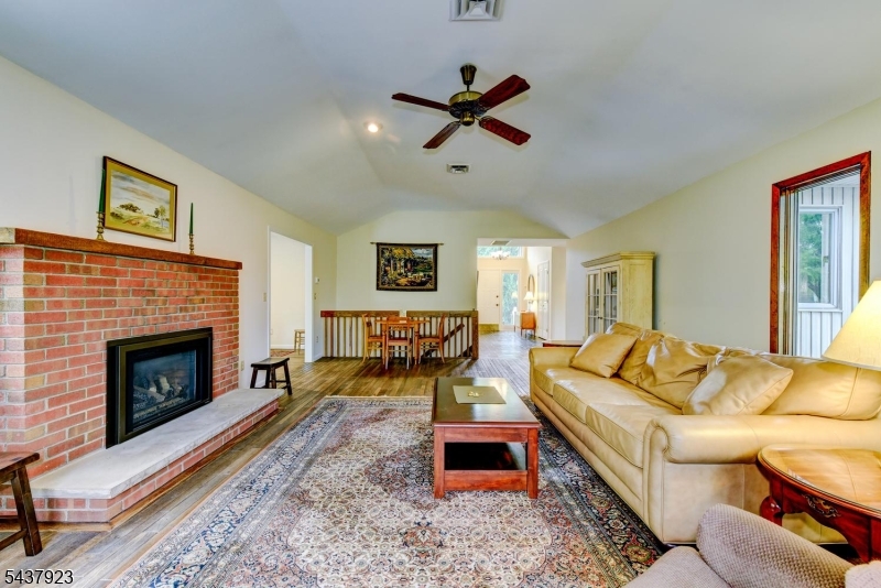 1 Hendrick Road Flemington, NJ 08822 - Photo 10 of 44