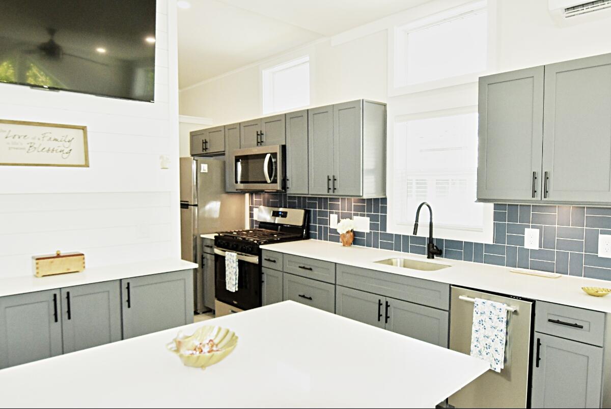 430 Post Road, Unit 182 Wells, ME 04090 - Photo 12 of 46 Corian Counters