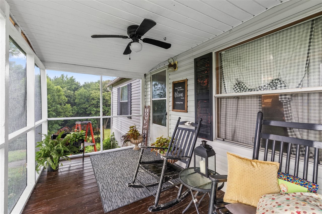 515 Boling Road Utica, KY 42376 - Photo 6 of 50 Gallery Image 6