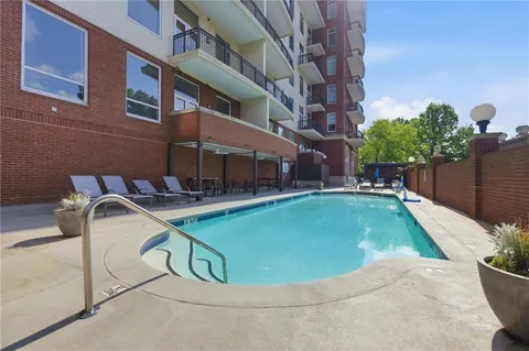 $375,000 | 3820 Roswell Road Northeast, Unit 1012, Atlanta, GA 30342