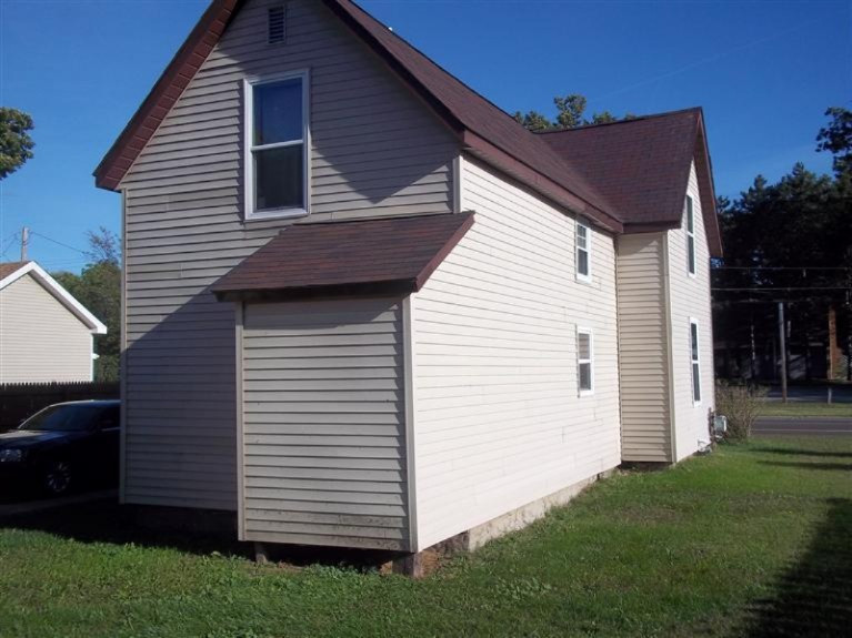 318 West Delaware Street Decatur, MI 49045 - Photo 3 of 14 Additional Photo