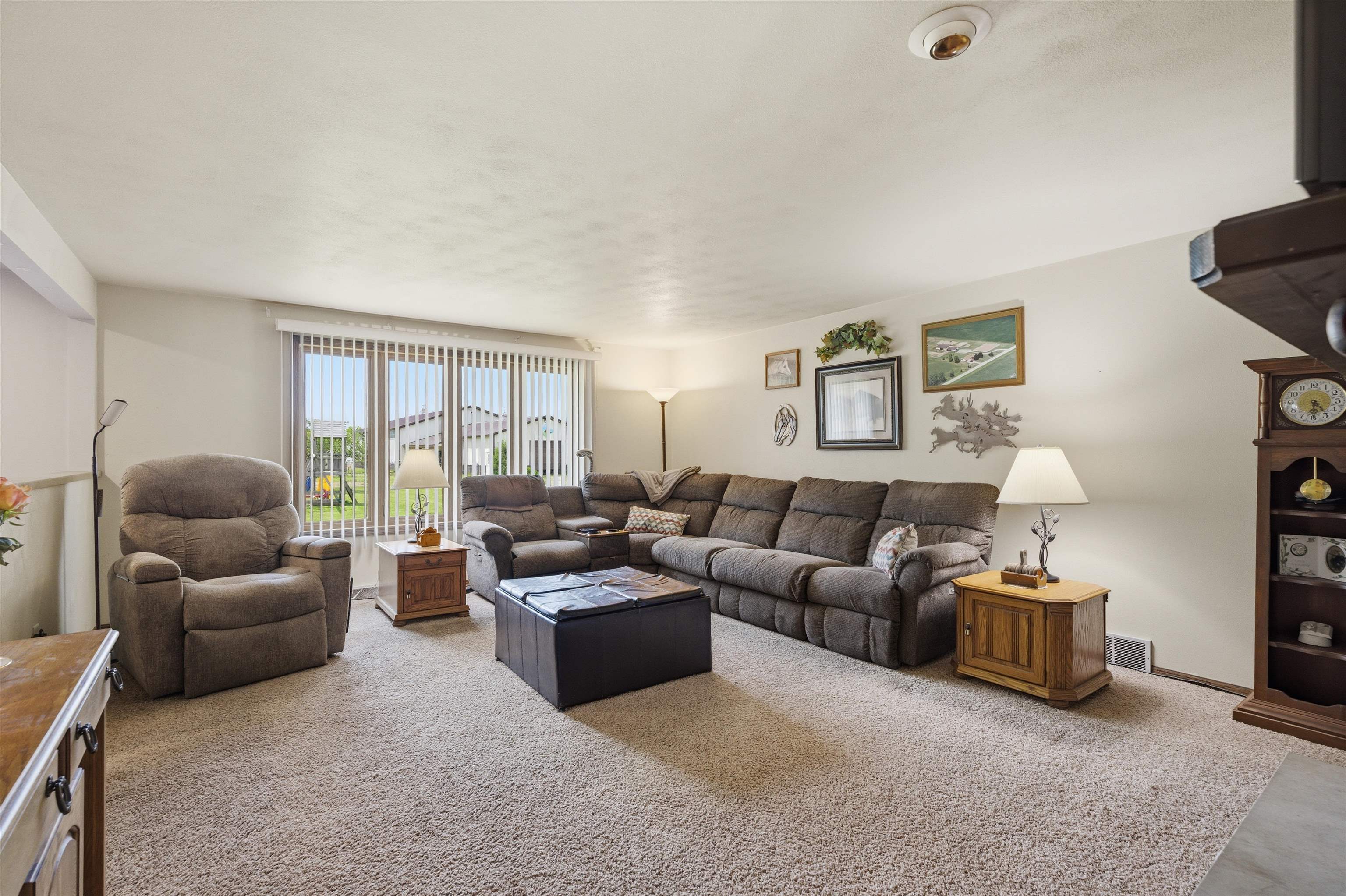 4941 North Overland Road Oneida, WI 54155 - Photo 4 of 67