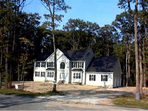 4 Poplar Road Windham, NH 03087 - Photo 1 of 1