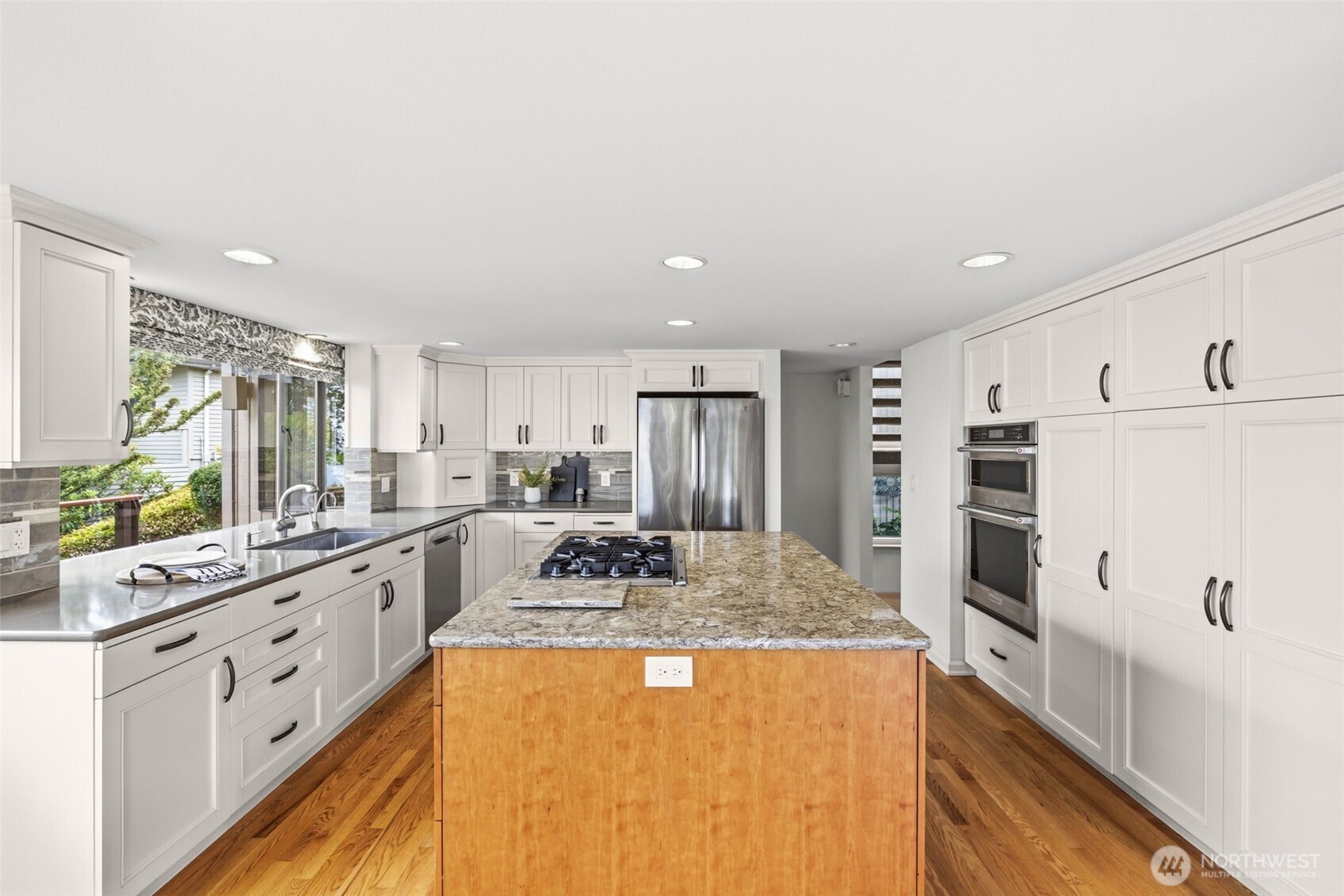 7320 164th Place Southwest Edmonds, WA 98026 - Photo 7 of 40