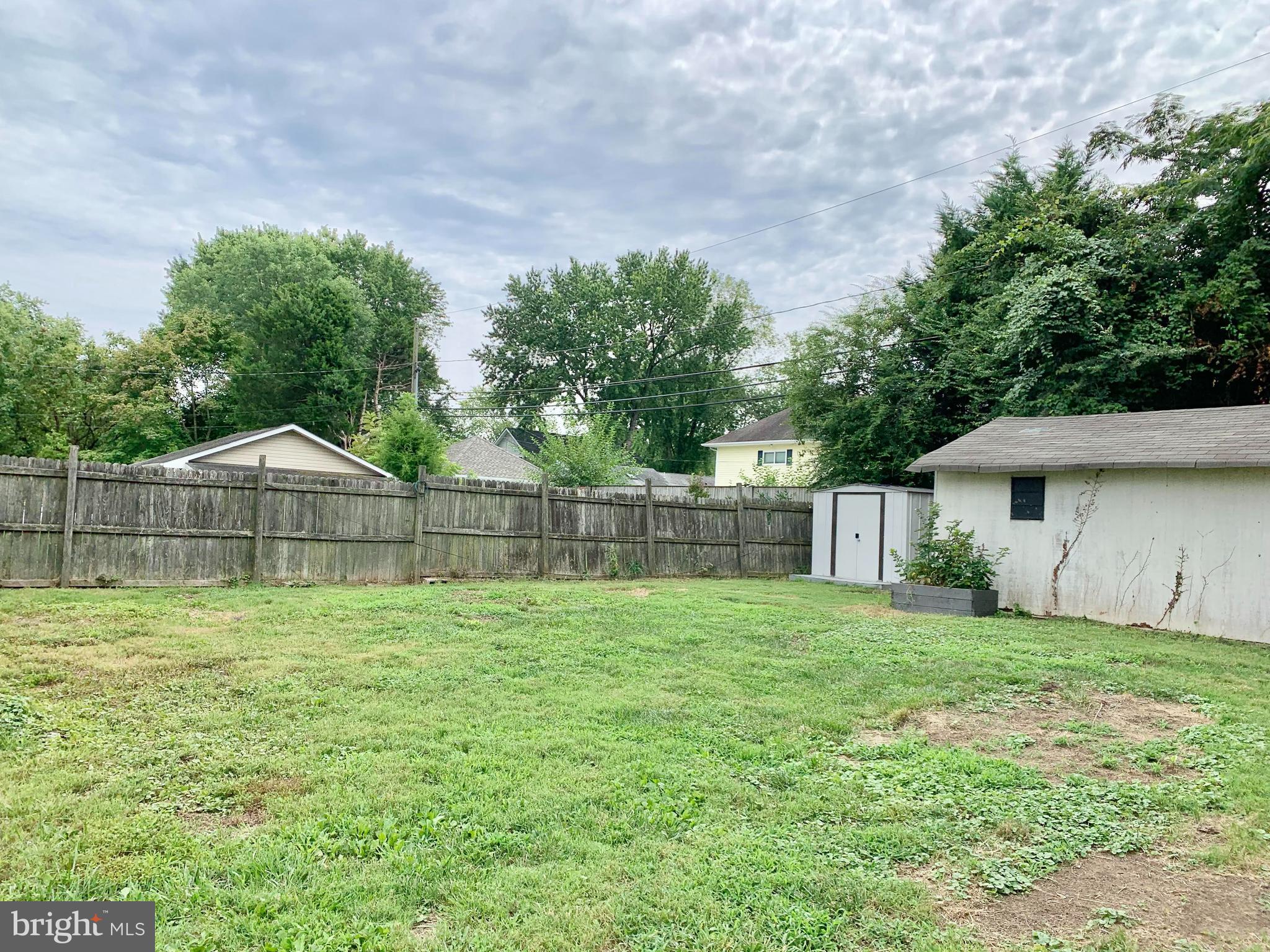 221 Beverley Avenue Edgewater, MD 21037 - Photo 26 of 35 EXTERIOR REAR YARD