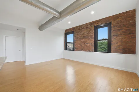 $279,000 | 881 Lafayette Boulevard, Unit 5H, Bridgeport, CT 06604