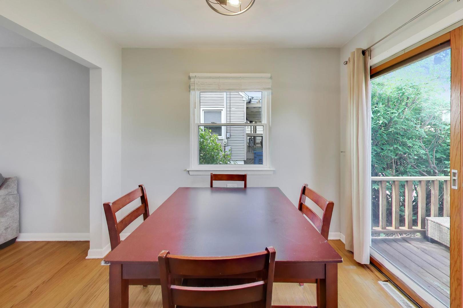 760 Spring Road Elmhurst, IL 60126 - Photo 7 of 27 Gallery Image 7