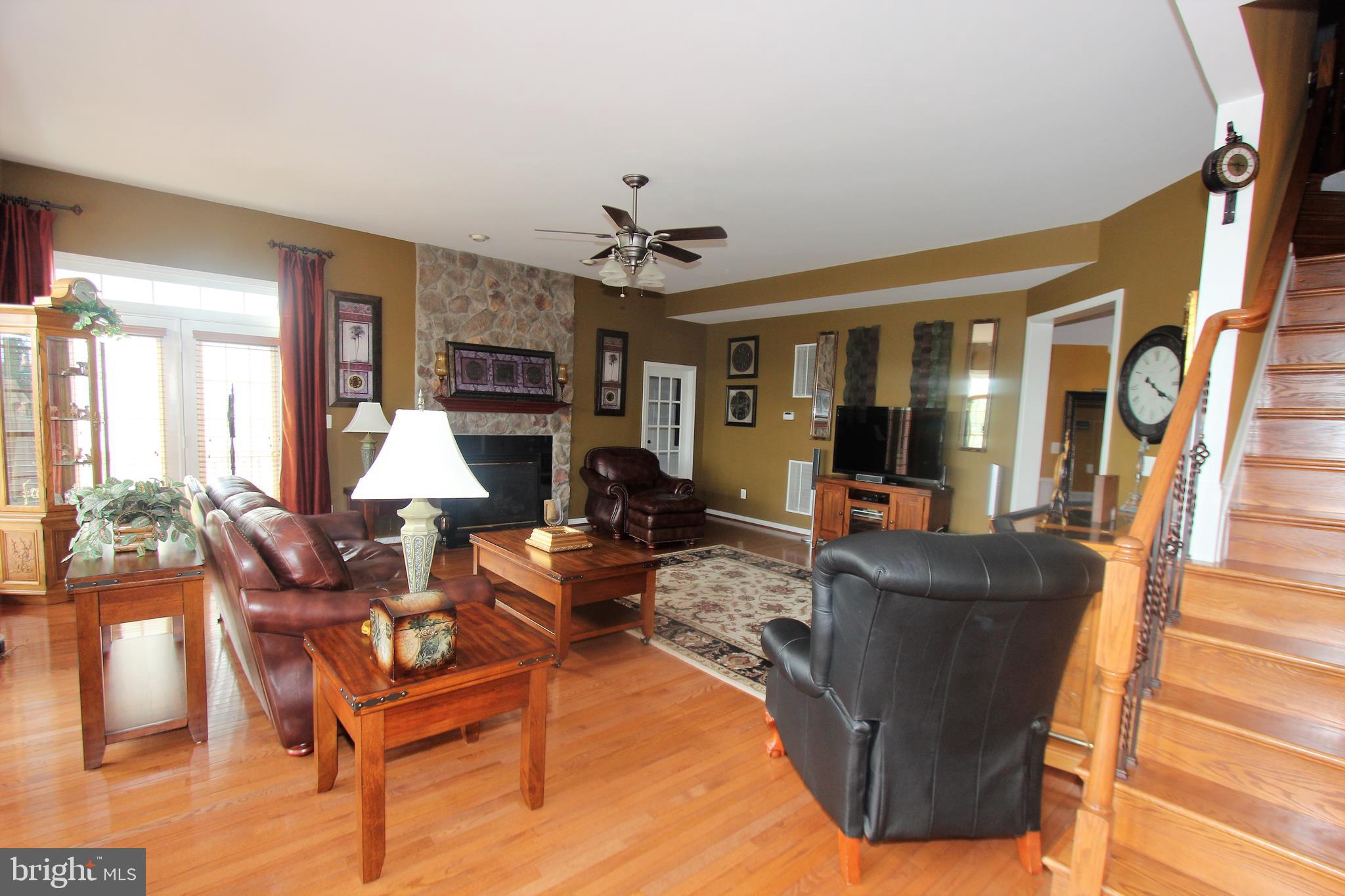 41885 Feldspar Place Stone Ridge, VA 20105 - Photo 23 of 97 Huge Family Room w/back staircase
