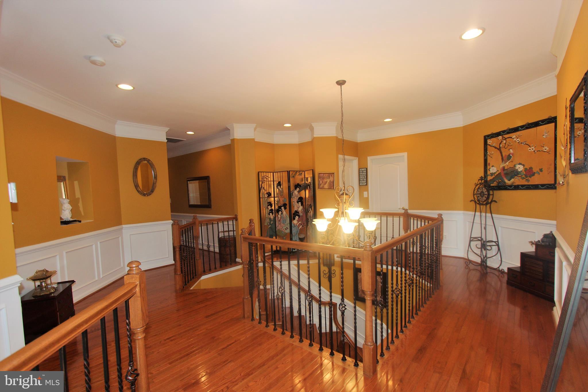 41885 Feldspar Place Stone Ridge, VA 20105 - Photo 35 of 97 Upper Landing w/view to foyer and dining