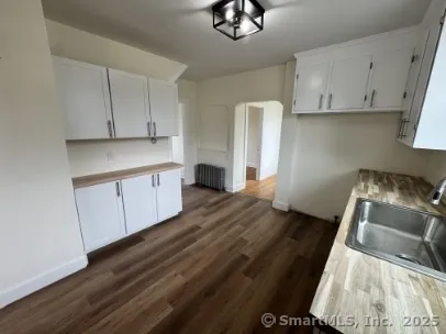 $679,900 | 1015 Enfield Street, Enfield, CT 06082