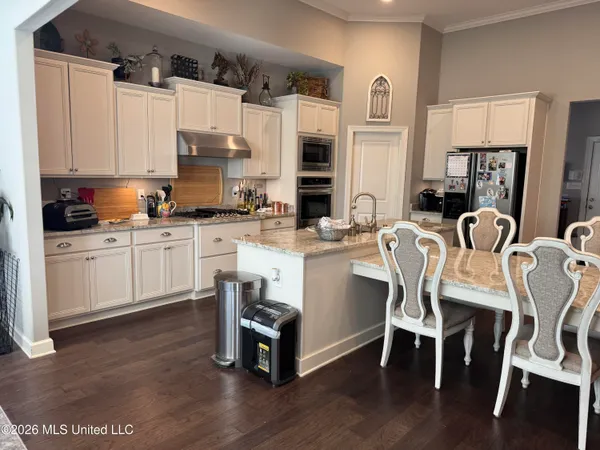 $550,000 | 6223 Sierra Drive, Olive Branch, MS 38654