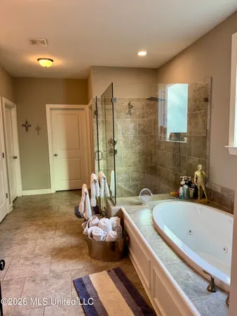 $550,000 | 6223 Sierra Drive, Olive Branch, MS 38654