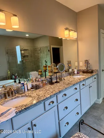 $550,000 | 6223 Sierra Drive, Olive Branch, MS 38654