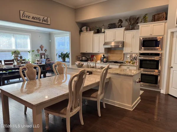 $550,000 | 6223 Sierra Drive, Olive Branch, MS 38654