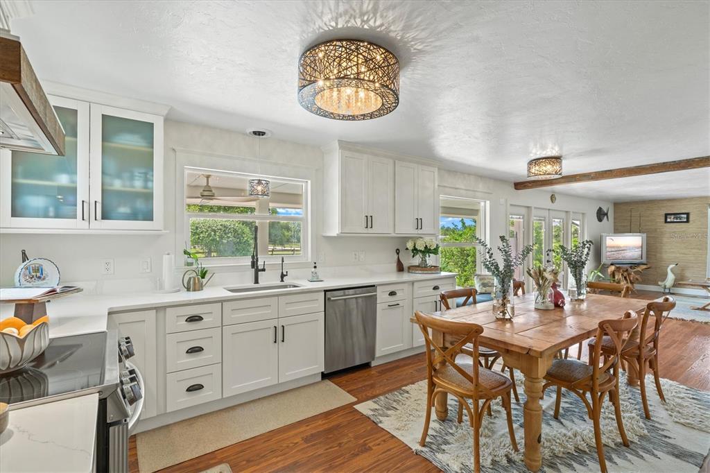 5710 Vanderipe Road Sarasota, FL 34241 - Photo 18 of 100 Gallery Image 18