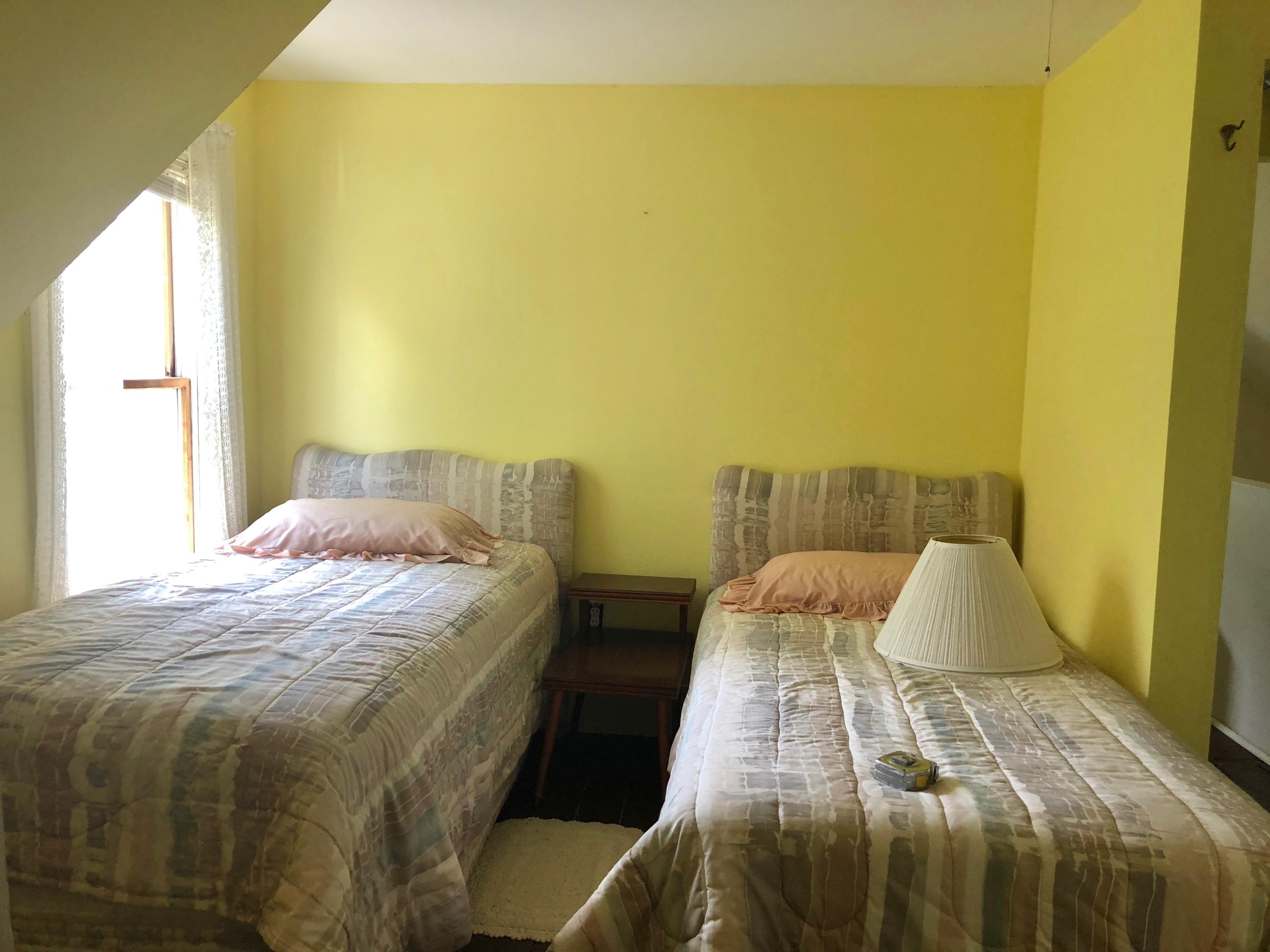 221 County Road Lubec, ME 04652 - Photo 29 of 33 35. Apt Bedroom 1