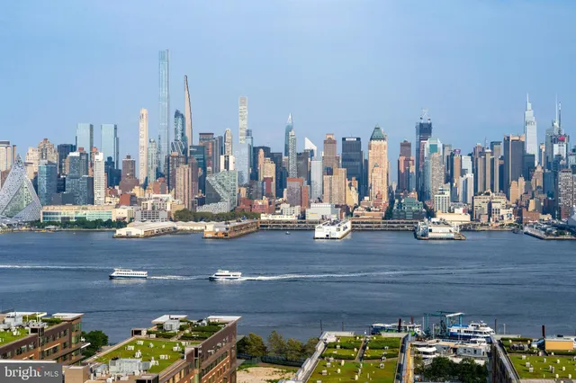 $475,000 | 851 John F. Kennedy Boulevard, Unit E1, Weehawken, NJ 07086