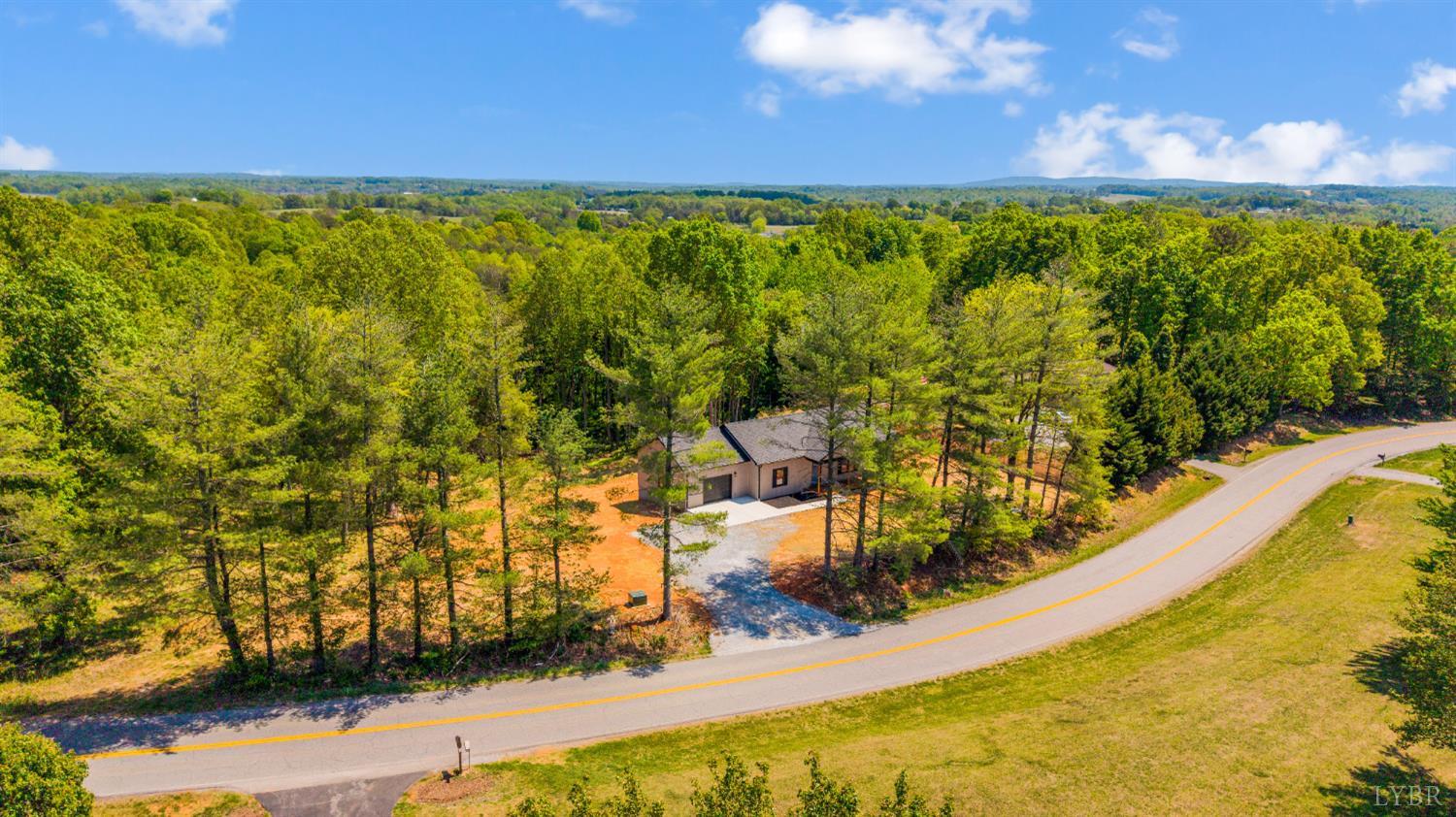1094 Skinnell Mill Road Bedford, VA 24523 - Photo 9 of 35