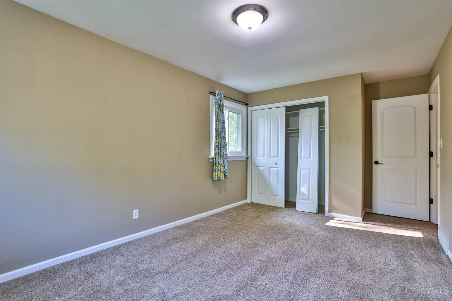 8816 Wuest Road Cincinnati, OH 45251 - Photo 25 of 45 Gallery Image 25